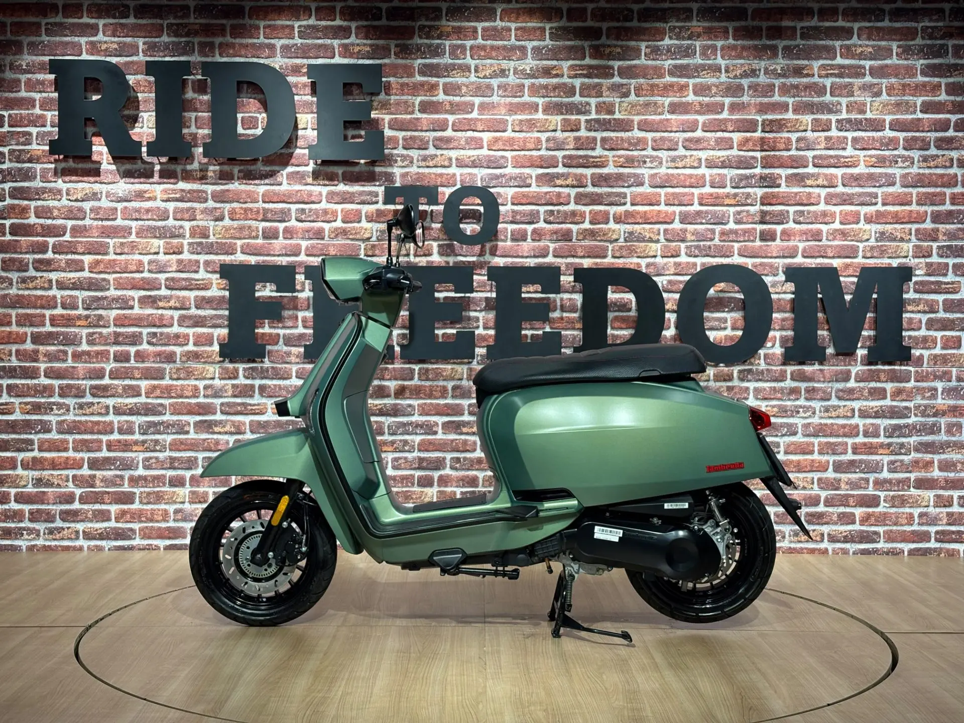 Lambretta V200 Special