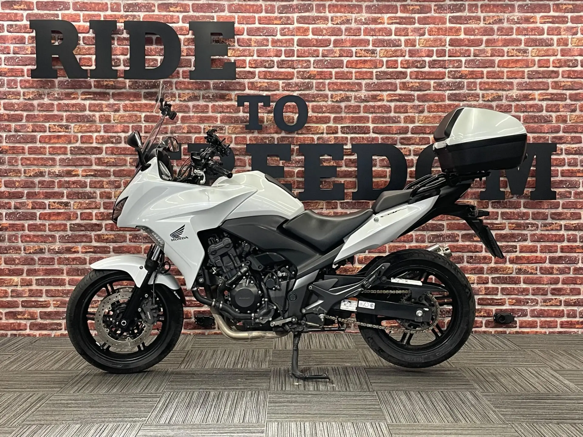 Honda CBF 1000