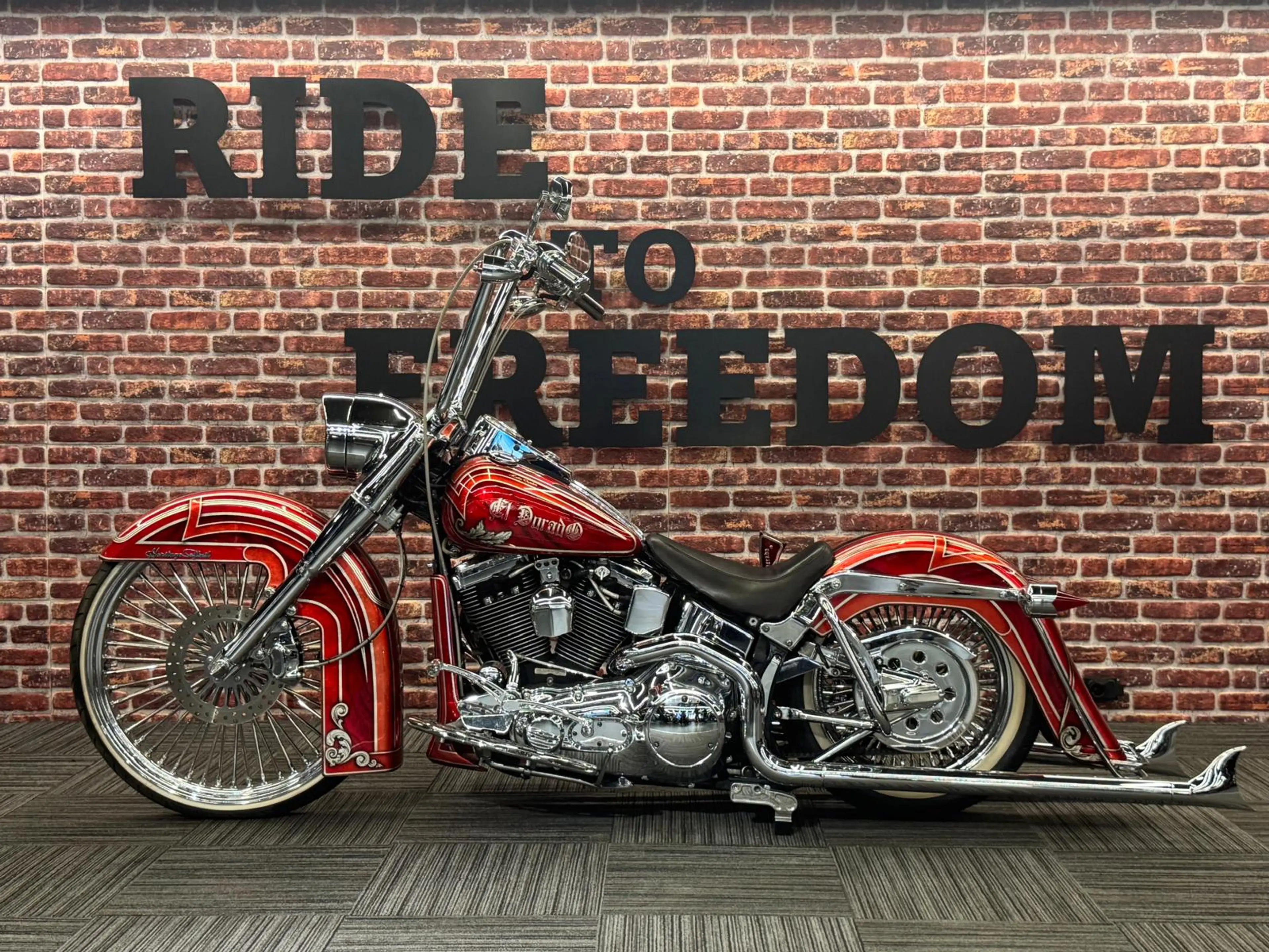 Harley-Davidson Heritage Softail Classic FLSTCI