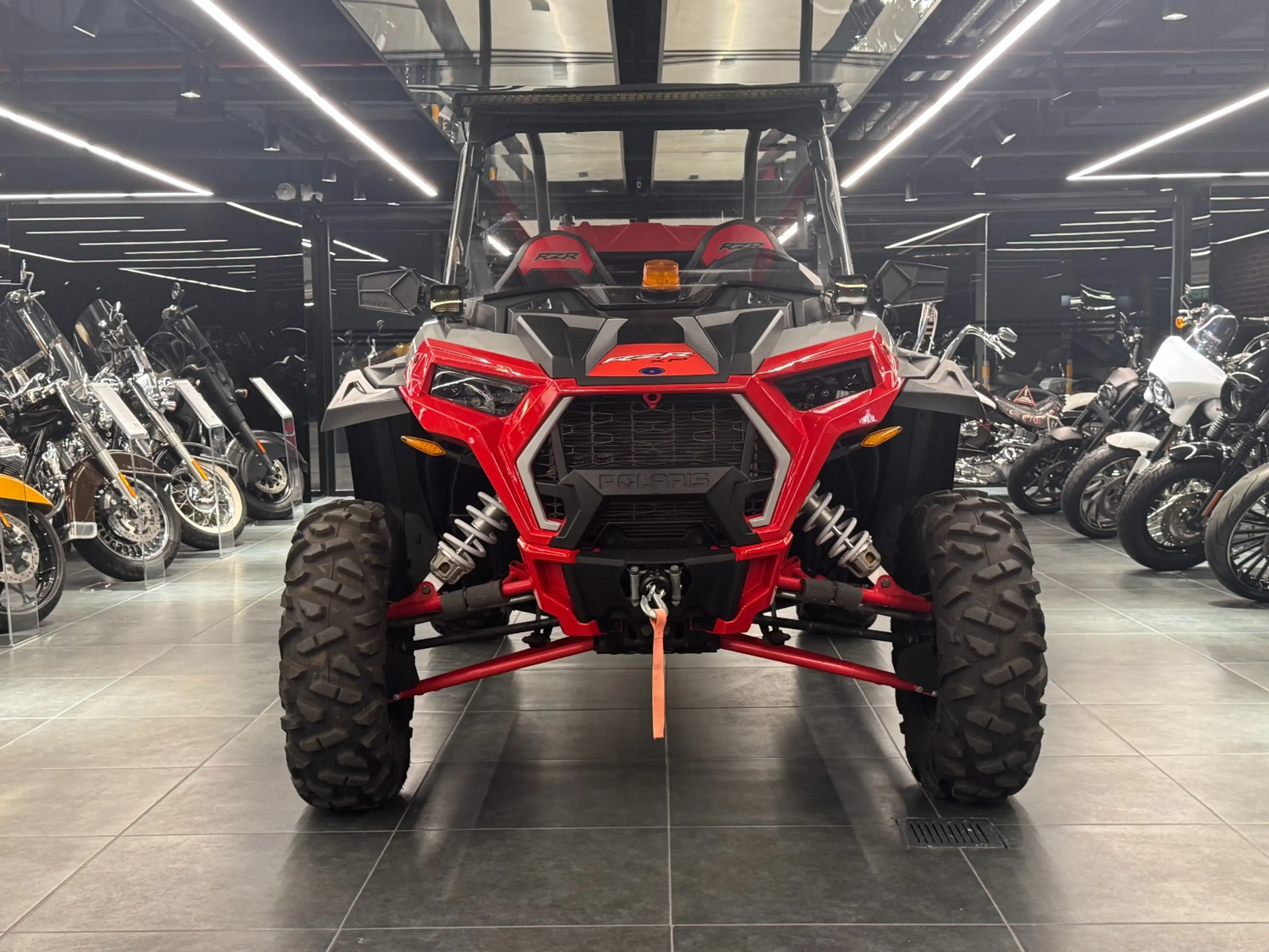 Polaris RZR XP 1000