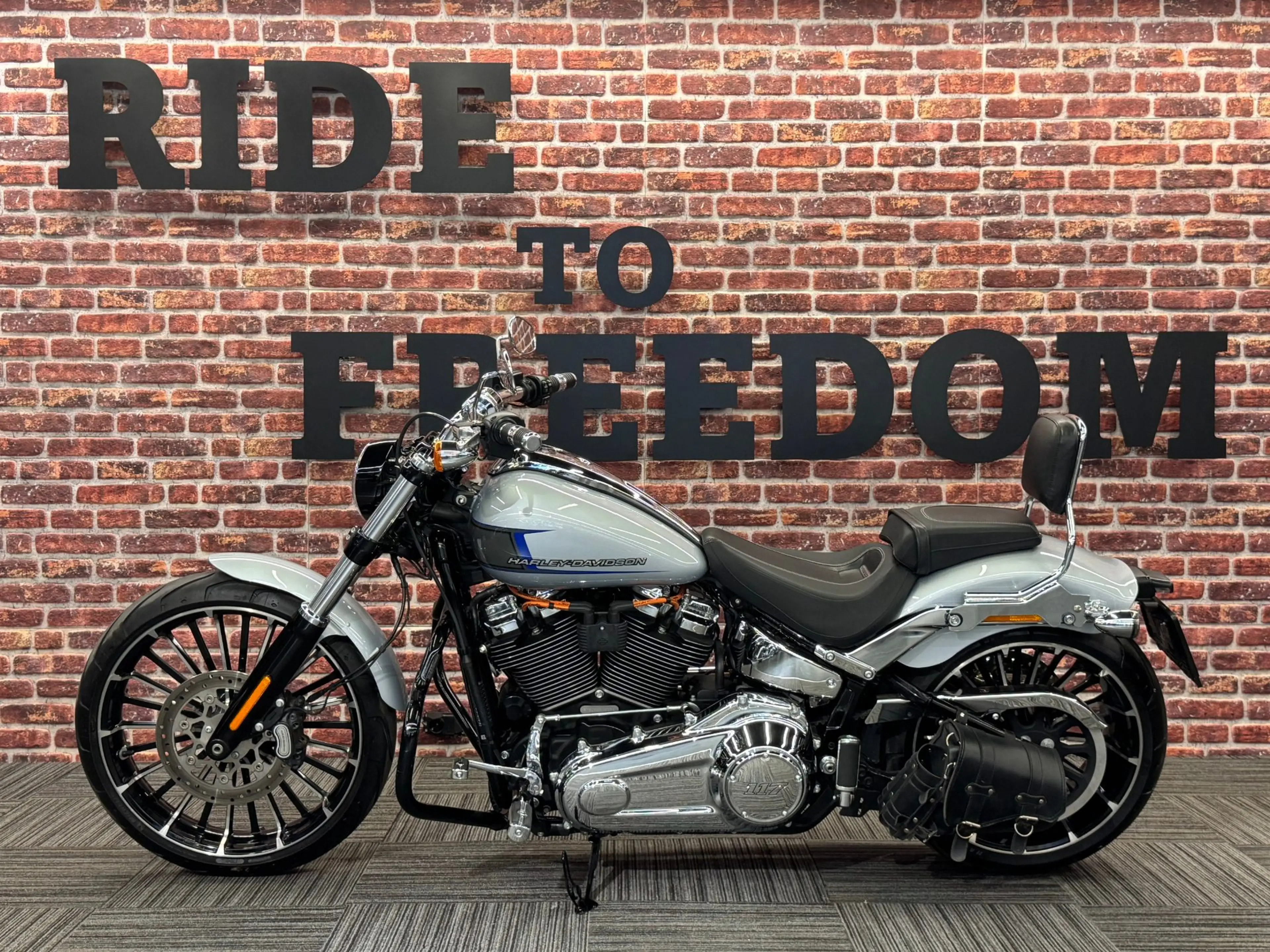 Harley-Davidson Breakout 117
