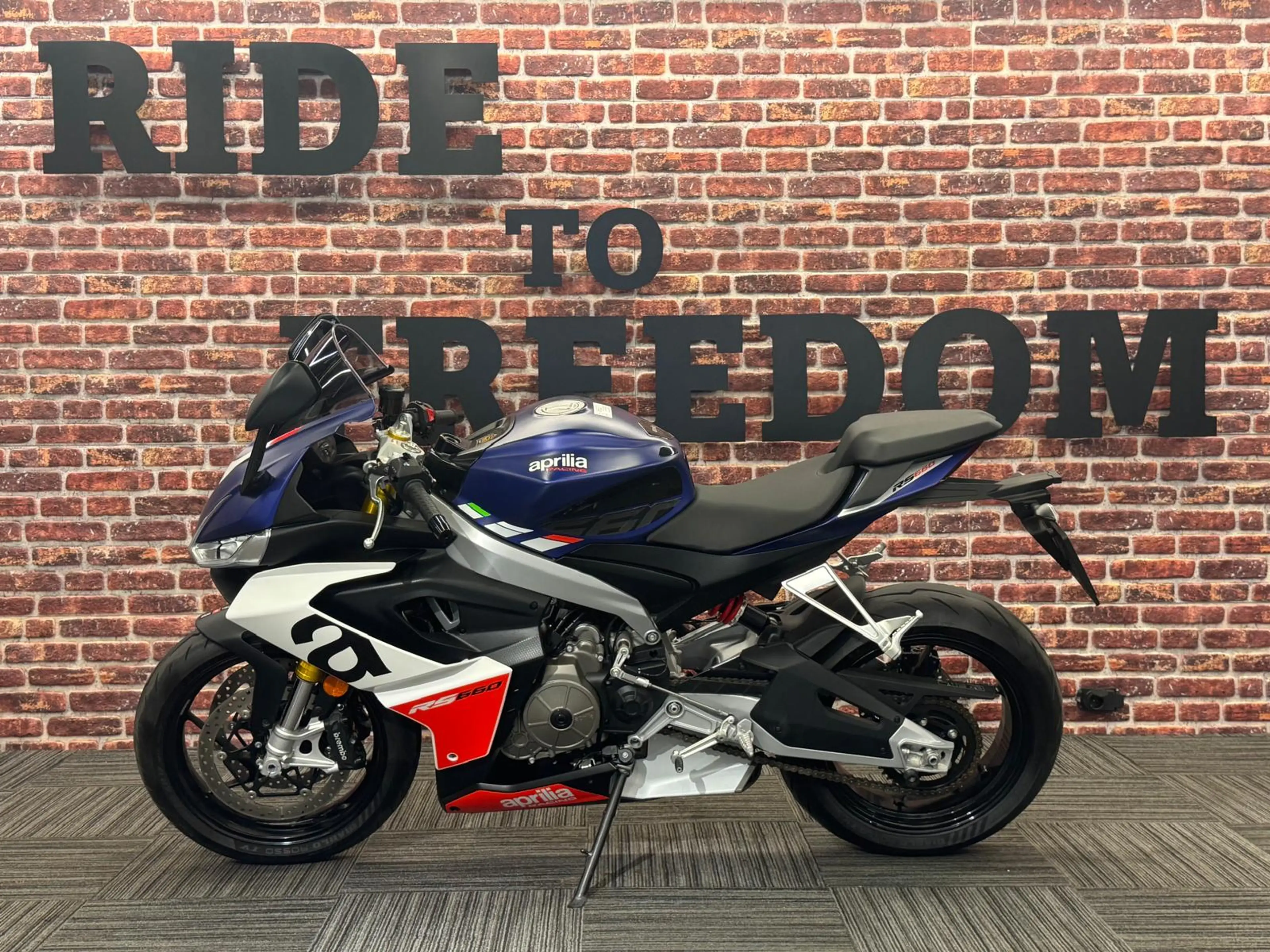 Aprilia RS 660