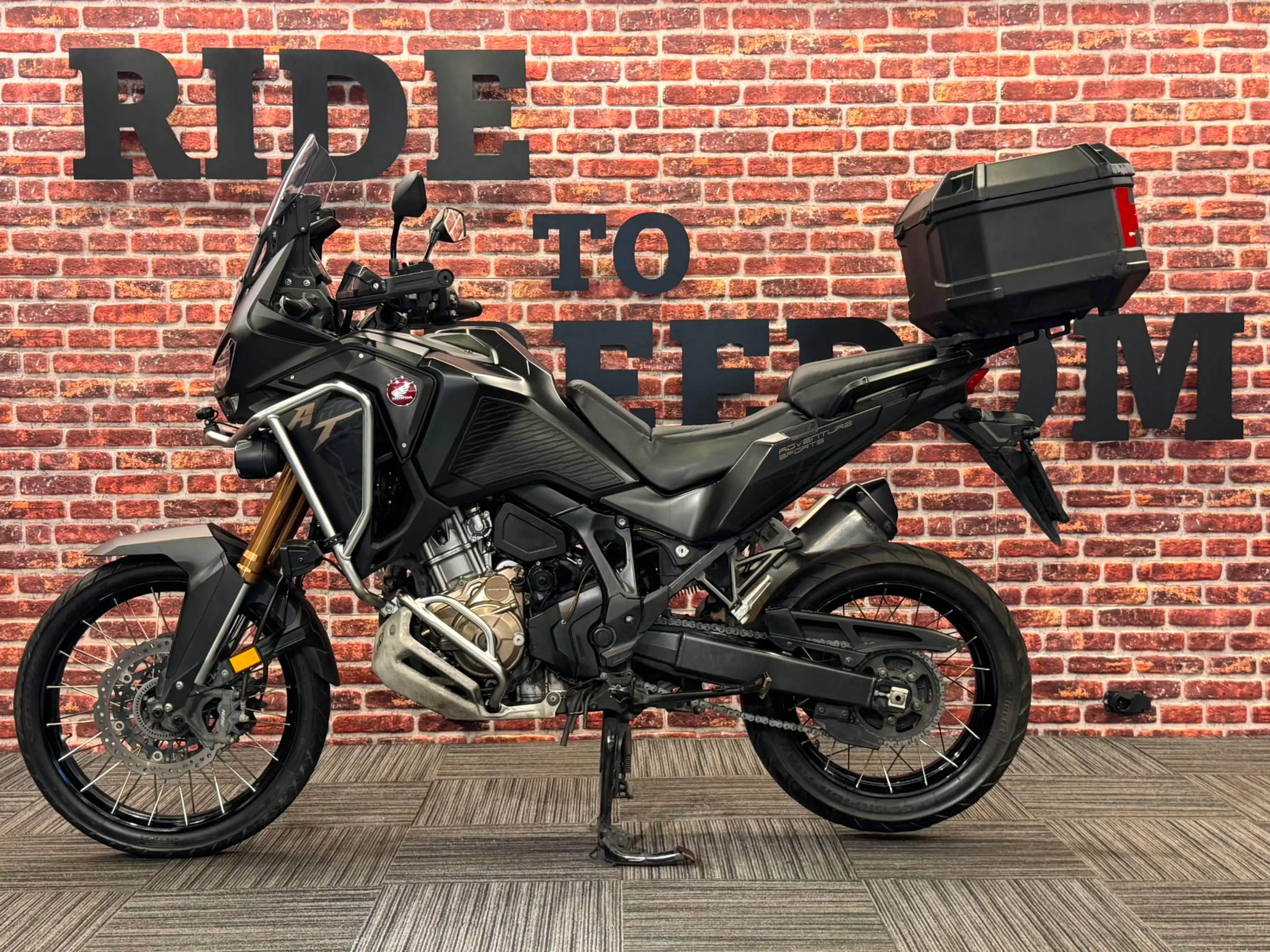 Honda CRF1100L Africa Twin Adventure Sports DCT (ES)