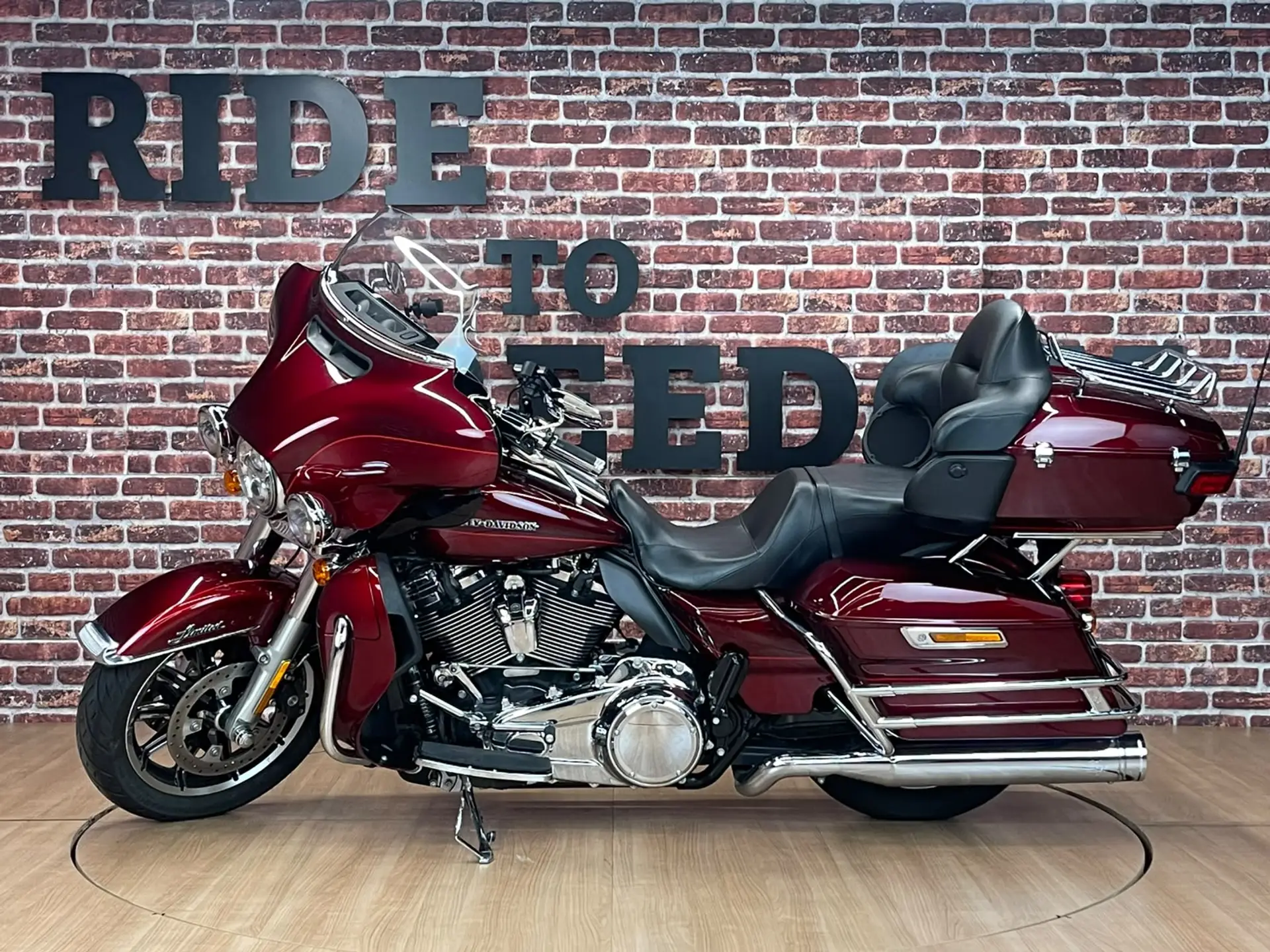 Harley-Davidson Ultra Limited Low