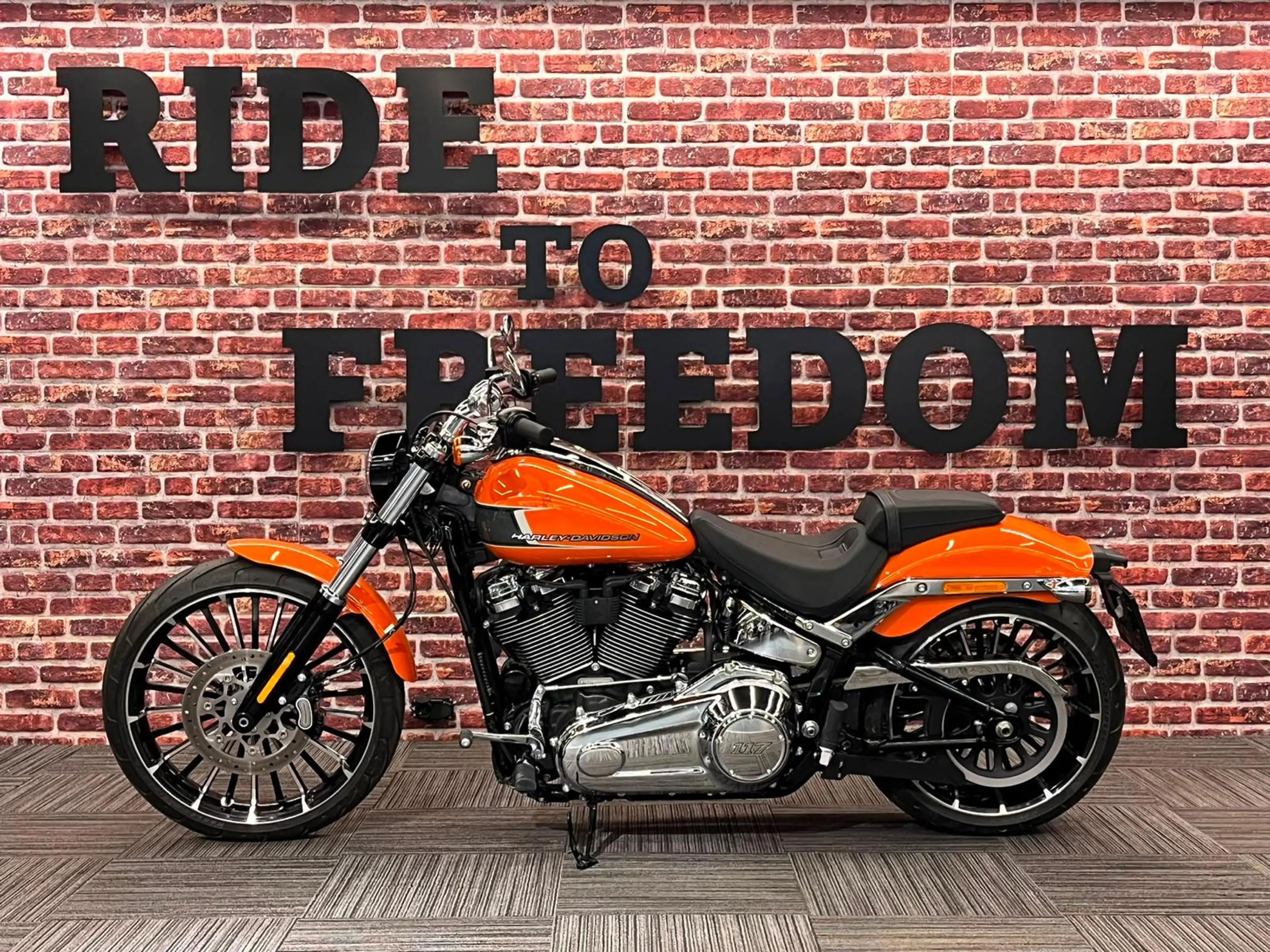 Harley-Davidson Breakout 117
